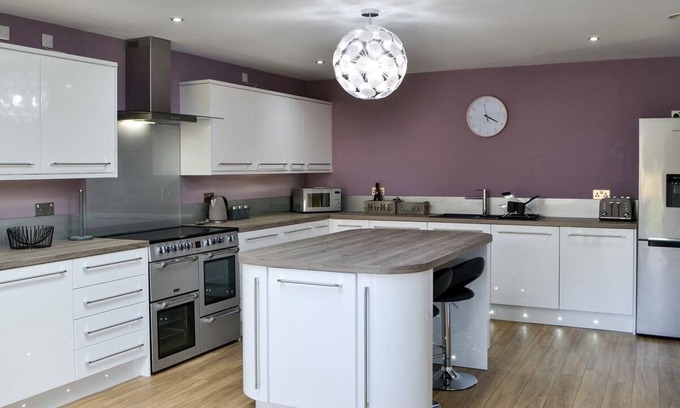 Gretna House | ANCRUM HOUSE self-catering accommodation in Gretna Green with hot tub