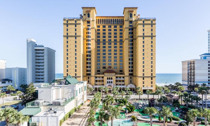 Myrtle Beach Hotel | Anderson Ocean Club and Spa by Oceana Resorts