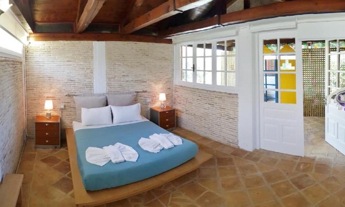 Vasilikos Apartment | Anemona Apartments and Studios