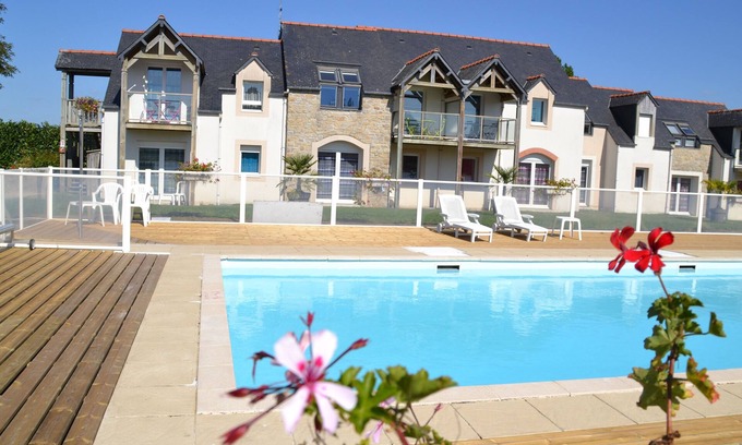 Beauvoir Apartment | Anemone A1e balcony 5 persons