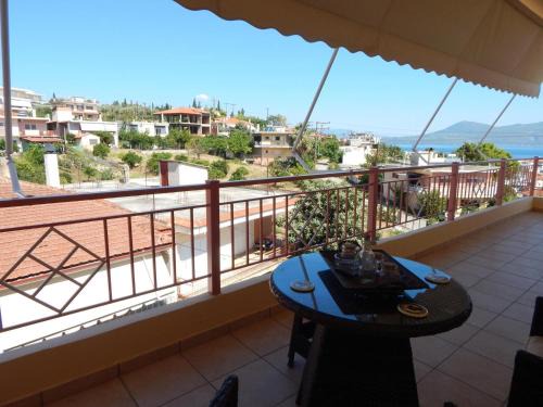 Molos-Agios Konstantinos Apartment | Angela's Apartment with beautiful balcony view