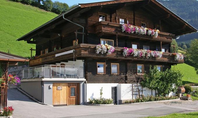 Piesendorf Apartment | Angererhof by Interhome