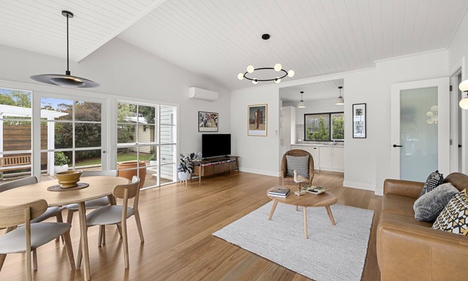 Anglesea House | Anglewoods Summary: A