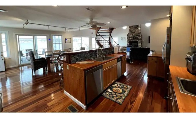 Annapolis House | Annapolis Waterfront Oasis with Pool, Hot Tub & Piers with L2 EV Charger