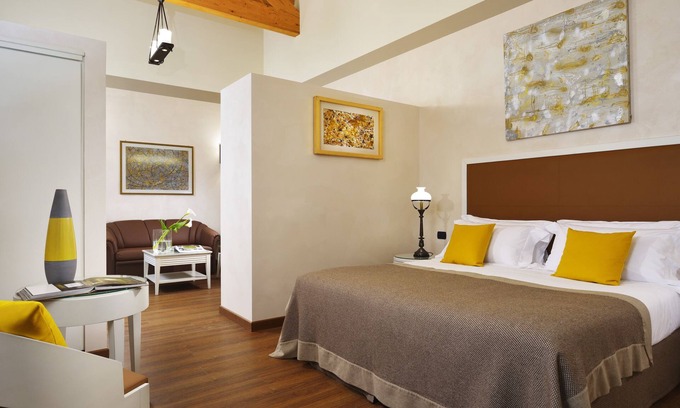 Oleggio Castello Other | Announcements Junior Suite in the new Stables