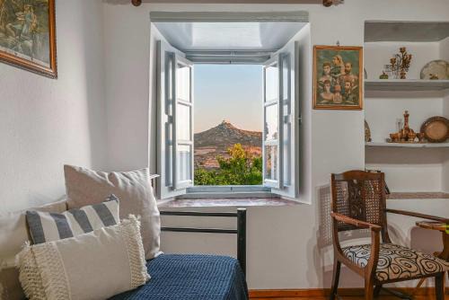 Chora House | Anoi Traditional House Patmos Architectural Charm