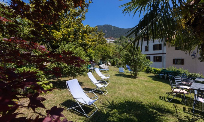 Vesio House | ANTICA CORTE GINEVRA - AP. LANCILLOTTO LAKE OF GARDA