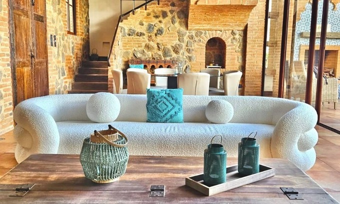 Ciudad Vieja House | Antigua Luxury Stay with Jacuzzi.nRoof top fire pit and those volcano views!