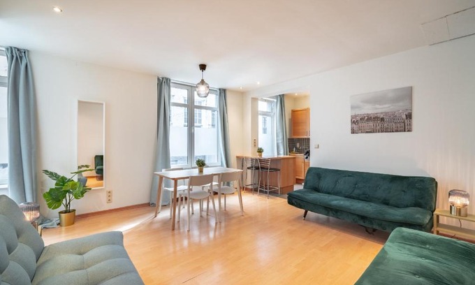 University District Apartment | Antwerp Authentic City Center Apartments
