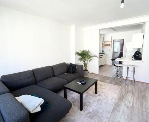 University District Apartment | Antwerp Gem Walk everywhere