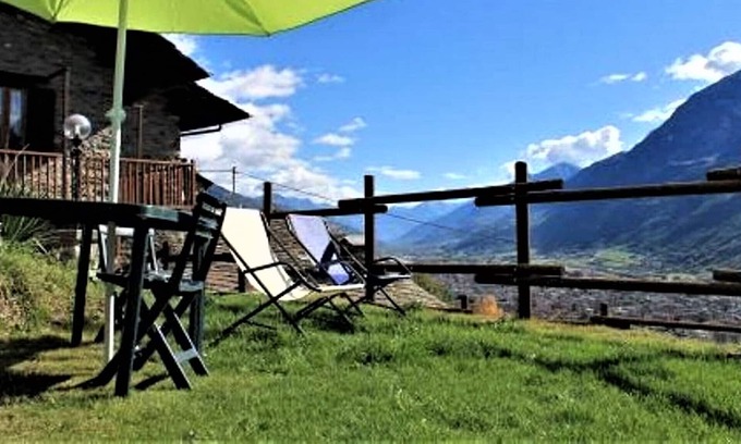 Aosta Cottage | Aosta: ACCOMMODATION EVENDY AOSTA HILL PANORAMIC VIEW