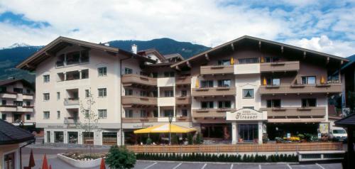 Zell am Ziller Apartment | Apart Hotel Garni Strasser
