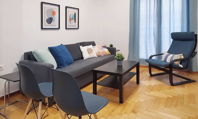 Pangrati Apartment | Apart in the Heart Of Athens