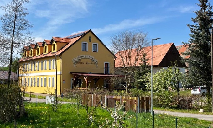 Kladno District House | Apart Pension Zelený grunt
