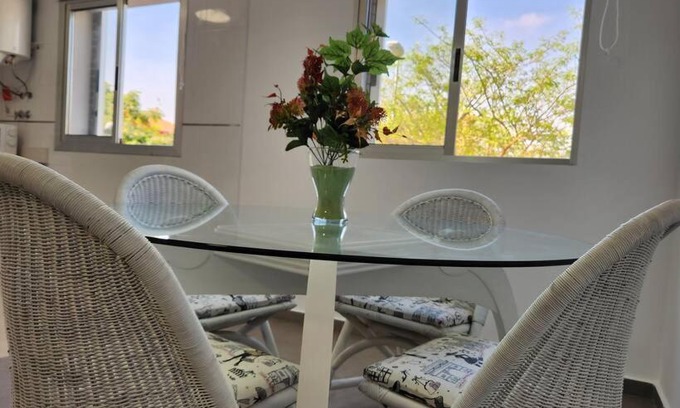 Les Alqueries Apartment | Apartamento en Les Alqueries con aire acondicionado