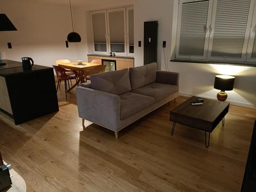Gorlice Apartment | Apartament 3 Maja 4