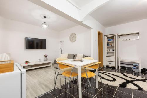 Medias Apartment | Apartament Alexandru - central