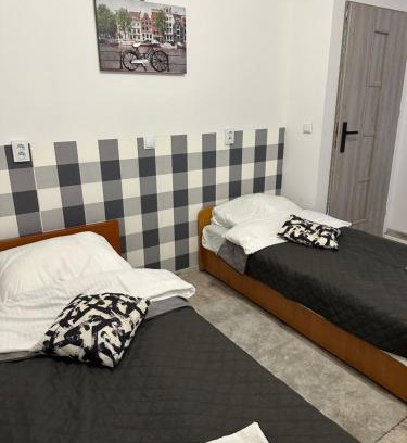 Mierzecice Apartment | Apartament nr 5 lub 6 przy Sali Kominkowej