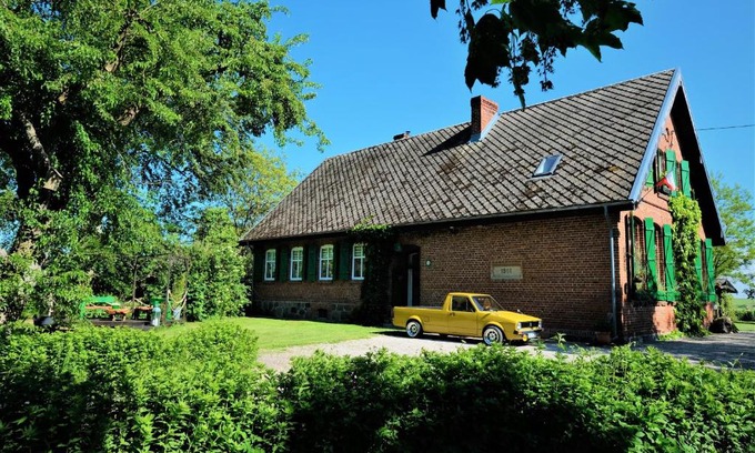 Ustronie Morskie Apartment | Apartament Old School