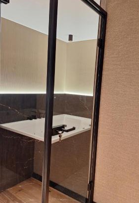 Serock Apartment | Apartament Premium z jacuzzi nad Zegrzem