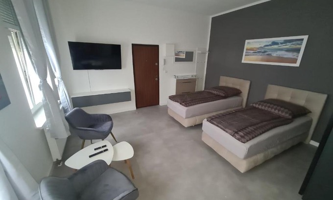 Bernburg Apartment | Apartament Suite 1