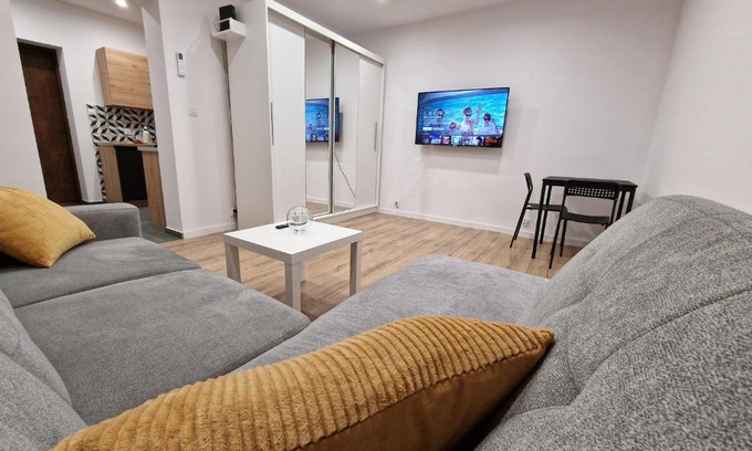 Inowroclaw Apartment | Apartament w pełni wyposażony blisko centrum NETFLIX