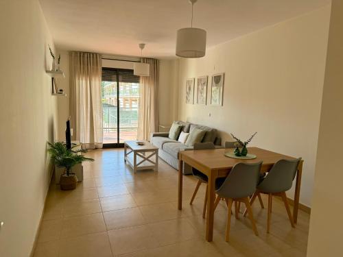 San Jorge Apartment | Apartamento acogedor en urbanización Panorámica Golf, Sant Jordi