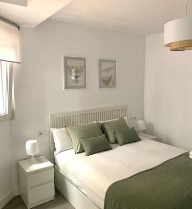 Ensanche Centro Apartment | Apartamento céntrico en Málaga junto al puerto