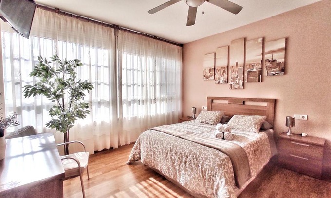 Betanzos Old Town Apartment | Apartamento con wifi en casco histórico Betanzos