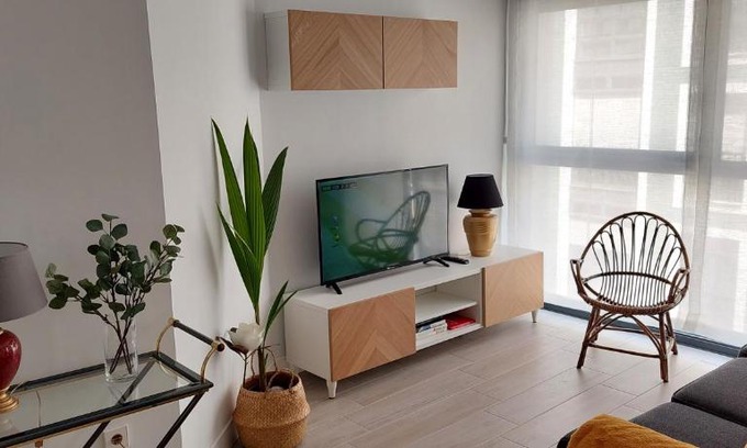 Gijon City Centre Apartment | Apartamento Dindurra Centro Playa - Posibilidad Parking Gratuito