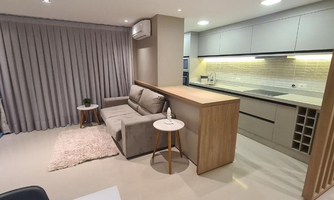 Foz do Iguacu Apartment | Apartamento Studio no último andar no CENTRO de FOZ com linda VISTA