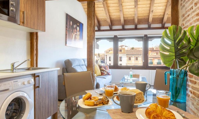 Alcala de Henares Apartment | Apartamentos Ejemplares