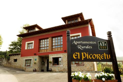Mestas de Con Apartment | Apartamentos El Picoretu