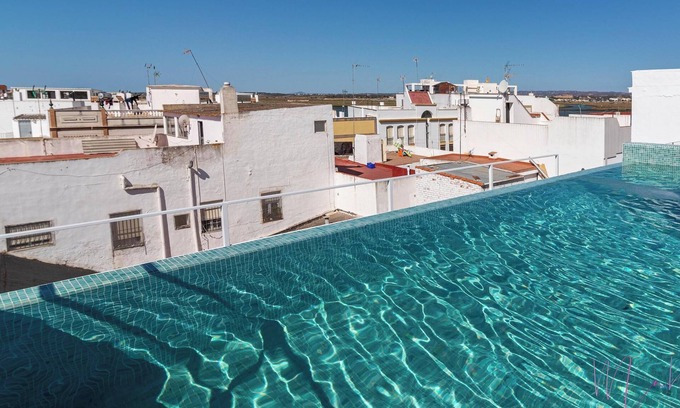 Ayamonte Apartment | ‘Apartamentos luxury Doña Bella 2D’ with Shared Pool, Wi-Fi, A/C & Terrace