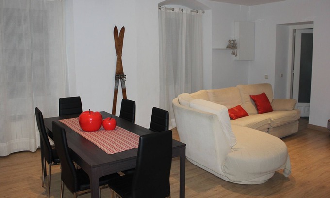 Ribes De Freser Apartment | Apartaments Can Gusi 1er1a