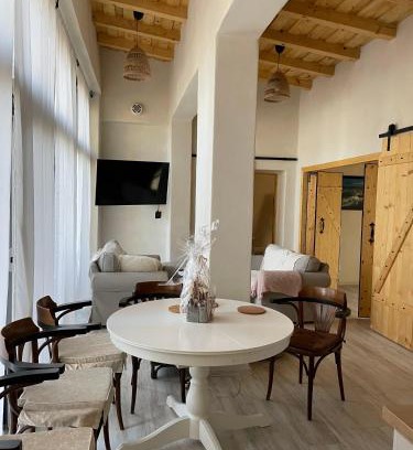 Lucenec Apartment | Apartmány Ľadovo