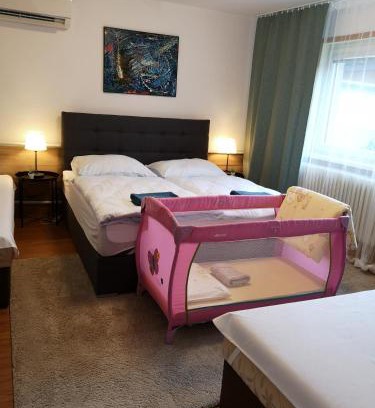 Piestany Apartment | Apartmány Centro & Jacuzzi