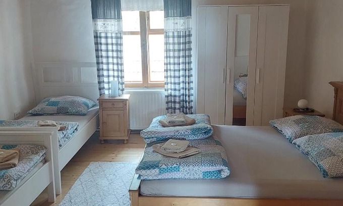 Hroubovice House | Apartmány U Tří Sluncí