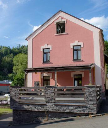 Becov nad Teplou Apartment | Apartmány v podhradí