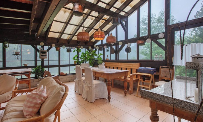 Wittenschwand Apartment | Apartment 'Ferienwohnung Mit Wintergarten' with Private Terrace, Shared Garden and Wi-Fi