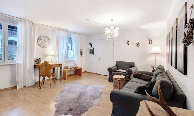 Wittenschwand Apartment | Apartment 'Ferienwohnung Mit Gartenblick' with Shared Garden and Wi-Fi