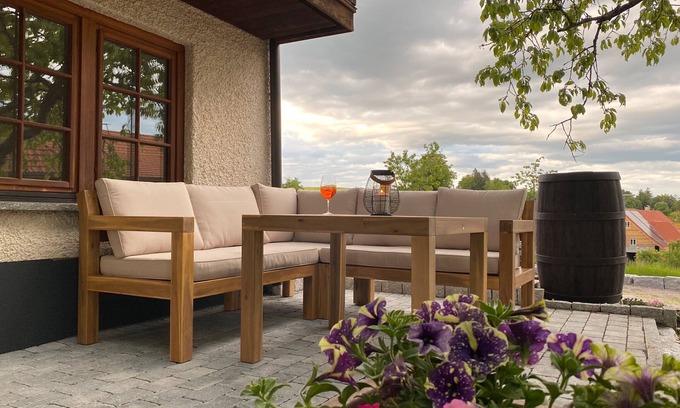 Dachsberg Apartment | Apartment 'Schwarzwaldnest' with Private Terrace and Shared Garden