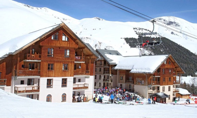 Saint-Sorlin-d'Arves Apartment | Apartment ∙ 6 guests