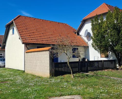 Terme Catez Apartment | Apartma Termal Čatež - nastanitev z vključenimi 6-imi kopalnimi kartami - 6 tickets included