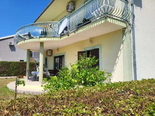 Kastel Stafilic Apartment | Apartman Luca