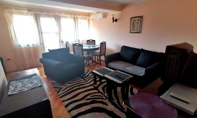 Pirot Apartment | Apartman Sweet Home