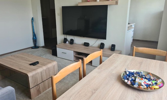 Komarno Apartment | Apartman Valentin