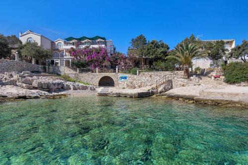 Pokrivenik House | Apartmani Nikola