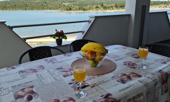 Krusevo Apartment | Apartmani Rudi