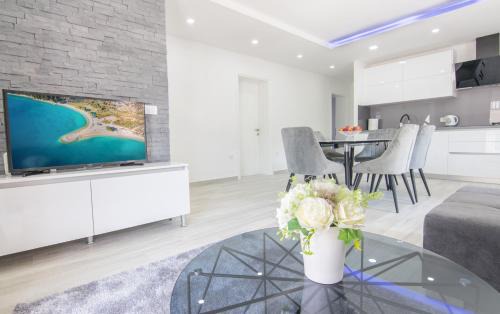 Vrpolje Apartment | Apartmani Zora